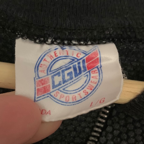 Vintage 1997 Detroit Red Wings T-shirt - Picture 5 of 5